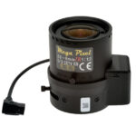 Schwarz-gelbes Kameraobjektiv mit „Mega Pixel“-Aufschrift und technischen Spezifikationen, einschließlich 2,8-8mm Brennweite und P-IRIS-Technologie.