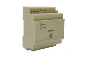 Ein rechteckiges elektronisches Gerät mit der Aufschrift "AMR4-24", auf der Vorderseite sind LED-Anzeigen für "DC LO" und "DC ON".