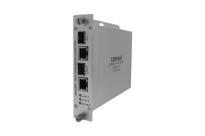 Ein silberfarbener Medienkonverter von ComNet mit mehreren Ports und LED-Anzeigen.
