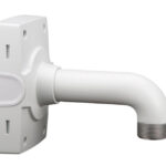 Abgewinkelte weiße Wandhalterung mit einem zylindrischen Arm.