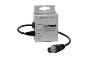 Kommunikationsgerät von ComNet mit Kabelanschluss und Firmeninformationen auf der Vorderseite.