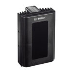 Ein schwarzer Bosch Fahrradakku in hochkantiger Position.