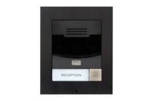 Türsprechanlage mit dem Etikett "Reception".