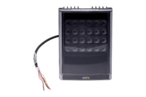 Ein schwarzes elektronisches Gerät mit mehreren sichtbaren Kabeln auf der linken Seite.