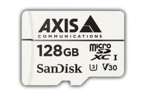 Speicherkarte mit der Aufschrift "Axis Communications", "128 GB", "microSDXC I", "SanDisk", "U3" und "V30".