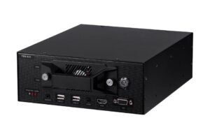 Ein schwarzes, kastenförmiges elektronisches Gerät mit der Bezeichnung TRM-810, USB-, HDMI- und VGA-Anschlüssen auf der Vorderseite.