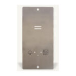 Metallplatte mit symbolischen Darstellungen einer Klingel und eines durchgestrichenen Mikrofonbildes.