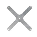 Metallische X-förmige Halterung mit Löchern an den Enden und in der Mitte.