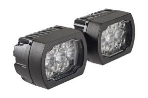 Zwei schwarze LED-Scheinwerfer mit mehreren runden Lichtquellen.