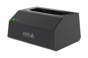 Schwarzes Ladegerät mit der Aufschrift "AXIS Communications" und einer grünen Power-Anzeige.