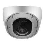 Überwachungskamera mit silbernem Gehäuse und transparenter Linse.