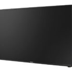 Ein schwarzer, flacher Bildschirm mit dem Schriftzug "Wisenet" am unteren Rand.