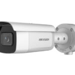 Netzwerk Bullet Kamera, Tag/Nacht, 2688x1520@30fps, 2,8-12mm, Alarm, NEMA4X