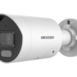 Netzwerk Bullet Kamera, 24h Farbe, 2688x1520@30fps, 2,8mm, Weißlicht, Audio, Strobe, IP67