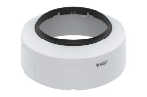 Runder weißer Kameramontageadapter mit schwarzem Innenring und dem Logo "Axis Communications".