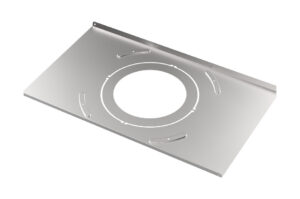 Metallplatte mit rundem Ausschnitt in der Mitte und mehreren schlitzenartigen Öffnungen um den Ausschnitt.