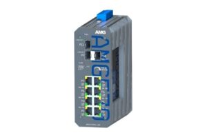 Ein industrieller Netzwerk-Switch der Marke AMG mit mehreren Ethernet-Anschlüssen und LED-Anzeigen.