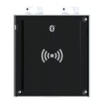 Ein rechteckiges Gerät mit schwarzer Front, Bluetooth-Symbol und einem Icon für drahtlose Kommunikation.