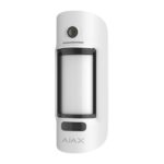 Weiße Bewegungssensor-Kamera mit der Aufschrift "AJAX" auf der Vorderseite.
