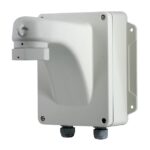 Ein weißes Gehäuse mit einem Arm und Befestigungselementen, vermutlich für eine technische Vorrichtung.