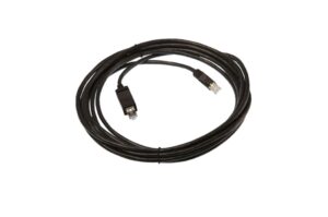 Schwarzes Ethernet-Kabel mit Steckern an beiden Enden, aufgerollt.