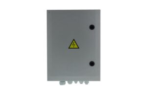 Solvido SOL-IQswitch-8MDB: Robustes Polycarbonat-Gehäuse für den Außenbereich, IP66, IK10, 230VAC, Temperaturbereich -35°C bis +50°C