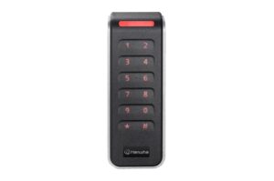 Schwarzes numerisches Tastenfeld mit roten Ziffern von 0 bis 9 und Symbolen * und #, mit dem Markennamen Hanwha am unteren Rand.