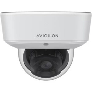 Eine weiße Überwachungskamera der Marke Avigilon mit einer Kuppelabdeckung.
