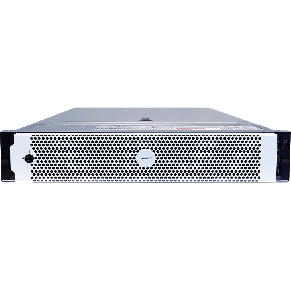 Ein weißer Avigilon-Server mit einem perforierten Gitter auf der Frontseite, Einschaltknopf links und Markenname in der Mitte, in einer Standard-Rack-Gehäuseform.