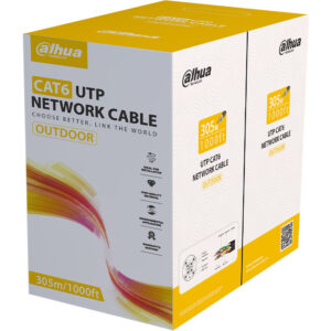 Ein Karton mit Aufschrift 'Dahua Technology CAT6 UTP Network Cable, 305m/1000ft, Outdoor', illustriert mit Kabelschemata und einem bunten Streifen darunter, zeigt Produkt- und Anwendungshinweise.
