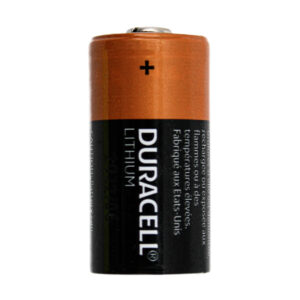 Duracell Lithium-Batterie mit braunem und schwarzem Gehäuse und positivem Pol oben.