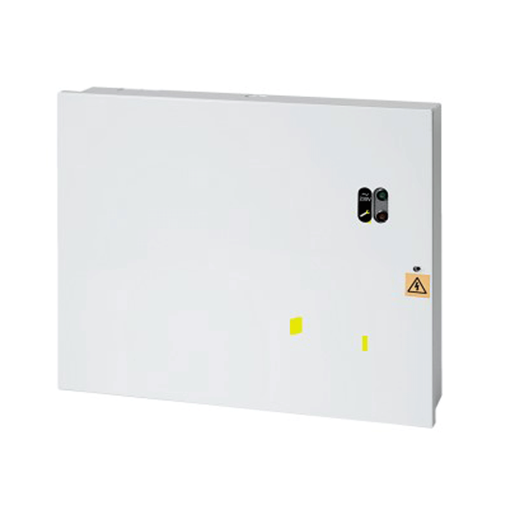 Weißer elektrischer Schaltschrank mit kleinen Anzeigen und einem Warnhinweis auf der Vorderseite.