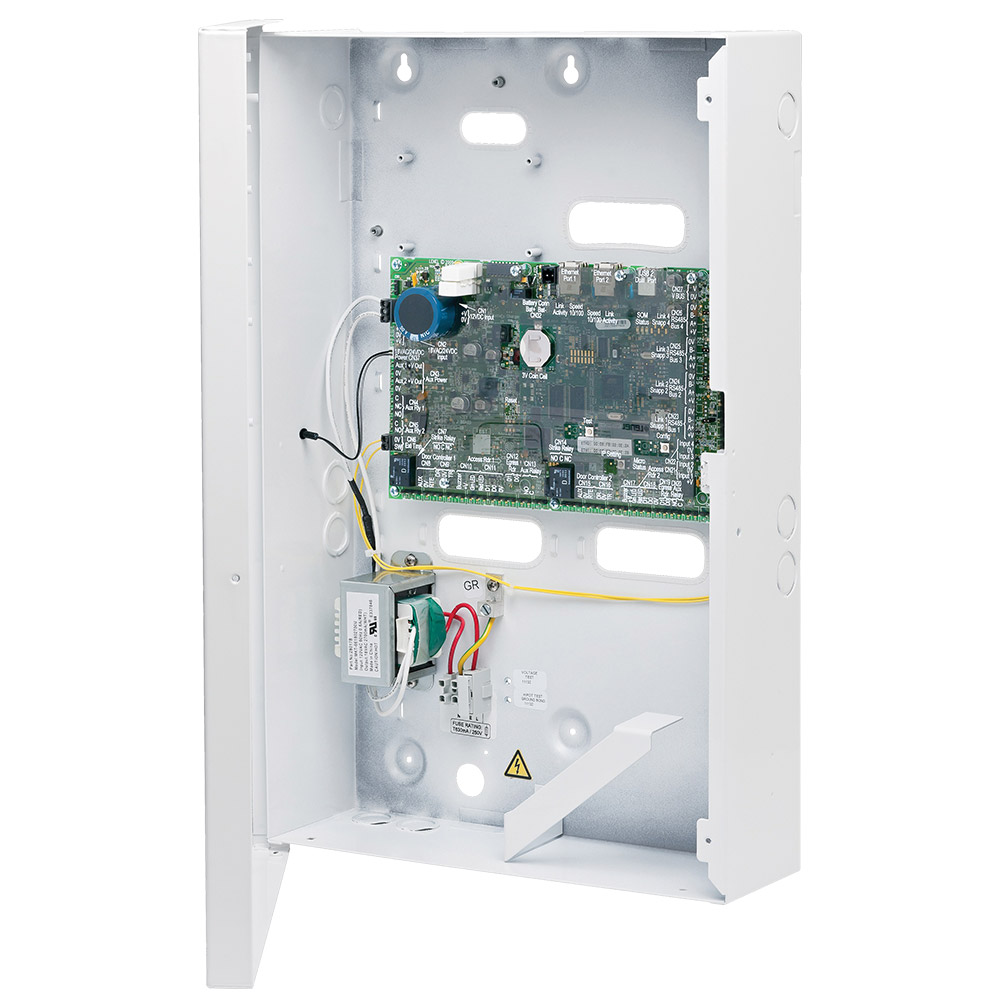 Ein offenes weißes Metallgehäuse mit einer montierten Leiterplatte, mehreren Drähten und einem Transformator im Inneren, typisch für elektronische Steuerungssysteme.