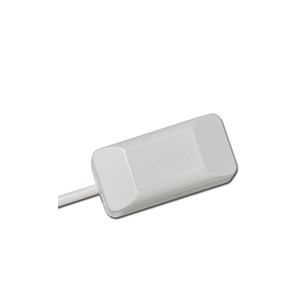 Ein weißes rechteckiges Kunststoffgerät mit einem Kabel, das an einer Seite herausführt.