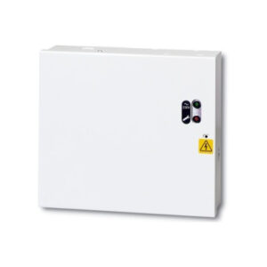 Weiße elektrische Box mit zwei kleinen Kontrollleuchten und einem Warnsymbol für elektrische Spannung auf der Vorderseite.