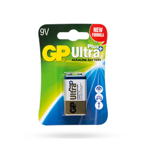 Verpackung einer GP Ultra Plus 9V Alkaline Batterie mit der Aufschrift "New Formula" und einem bunten Hintergrund.
