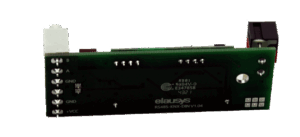 Eine grüne Leiterplatte mit elektrischen Anschlüssen, markiert mit Beschriftungen wie VCC und GND, sowie dem Text "elausys RS485-KNX-DIN V1.04".