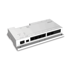 Ein weißes Netzwerkgerät mit dem Aufdruck "Dahua" und mehreren Ethernet-Ports, einem Netzschalter und einem DC 24V Anschluss.