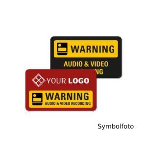 Zwei Warnschilder mit gelben und schwarzen Designelementen, die vor Audio- und Videoaufnahmen warnen; das vordere Schild hat ein rotes Logo-Feld für individuelle Anpassungen.