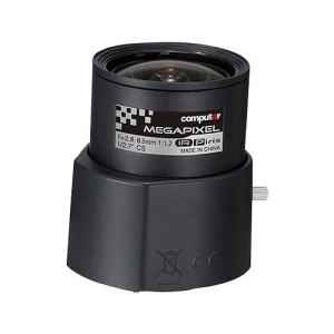 Objektiv einer Überwachungskamera mit der Aufschrift 'Megapixel', schwarz, mit einer Brennweite von 2,8-8,5 mm, hergestellt in China.