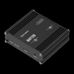 Schwarzes rechteckiges Gehäuse mit der Aufschrift "Zetronika BAT120" und Anschlüssen für Ein- und Ausgabepower sowie einem Ein-/Ausschalter.