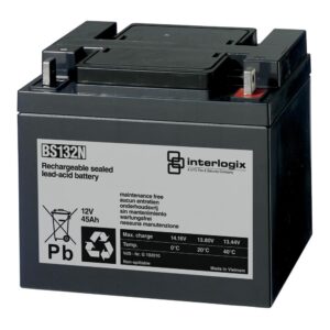Schwarze, versiegelte Blei-Säure-Batterie mit der Bezeichnung BS132N, 12V, 45Ah, von Interlogix, ausgestattet mit Recycling-Symbolen und einem Hinweis auf die Wartungsfreiheit. Hergestellt in Vietnam.