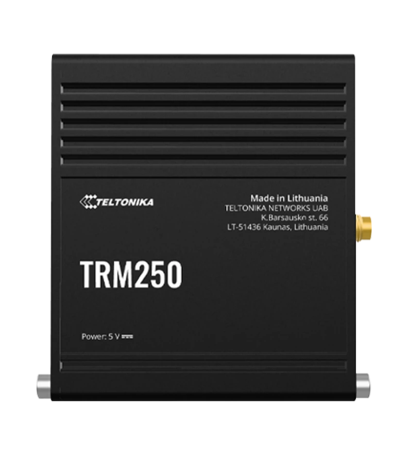 Ein schwarzes Gerät des Typs TRM250 von Teltonika Networks, hergestellt in Litauen, mit Anschlüssen auf beiden Seiten und der Aufschrift "Power: 5 V" auf der Vorderseite.