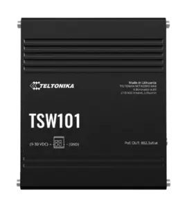 Schwarzes Gerät mit der Aufschrift 'TSW101' und Herstellerinformationen von Teltonika Networks, gefertigt in Litauen.