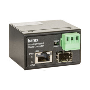 Schwarzer Industrial Gigabit Medienkonverter von Barox mit Ethernet-Anschlüssen und grünem Anschlussblock.