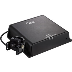 Schwarze elektronische Gerätebox von IDIS mit Anschlüssen für Strom und Netzwerk sowie einer kleinen, montierten Kamera an der Seite.