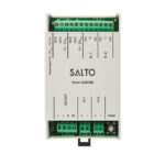 Elektronische Steuereinheit von Salto, Modell CUC1B0, mit mehreren Anschlussklemmen und Beschriftungen auf der Vorderseite.