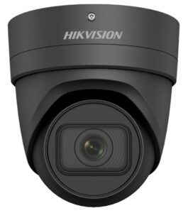 Schwarze Überwachungskamera von Hikvision mit auffälligem Objektiv in der Mitte, geeignet für Sicherheitsanwendungen.