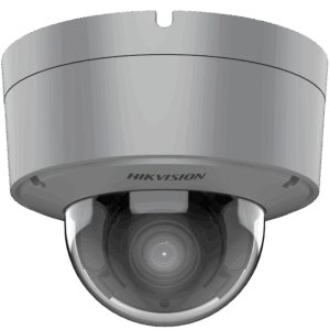 Eine graue Überwachungskamera von Hikvision in einer gewölbten Kuppel mit sichtbarem Objektiv.