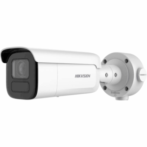 Weiße Überwachungskamera des Typs Hikvision mit Gehäuse in rechteckiger Form und hervorstehender Linse, an einer runden Basis montiert.
